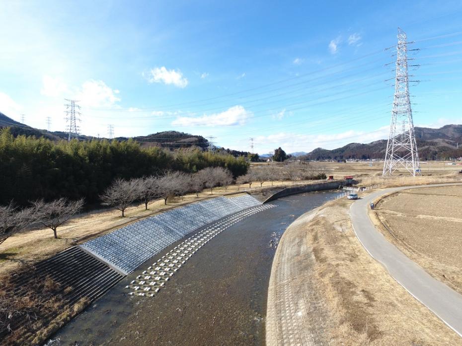 護岸工事　田川