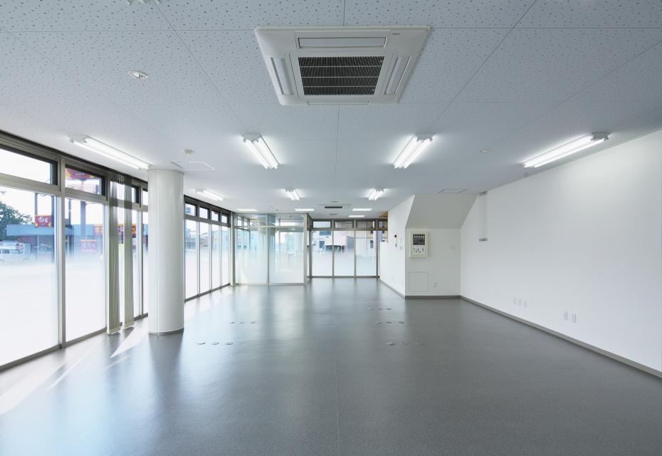 ブリジストンタイヤ栃木販売株式会社　西那須野営業所