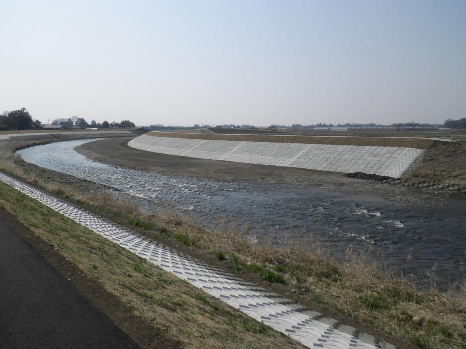 堤防工事田川　その3（安全川補）